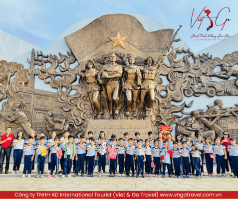 Học sinh Trường Tiểu Học Lê Thị Riêng tham gia hoạt động ngoại khóa tại Khu Truyền Thống Mậu Thân 1968