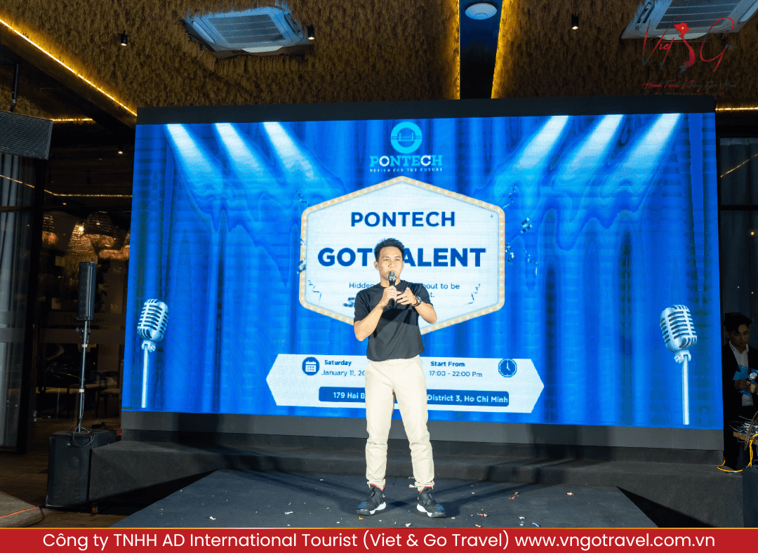 Tiết mục văn nghệ sôi động tại Tiệc Cuối Năm PONTECH
