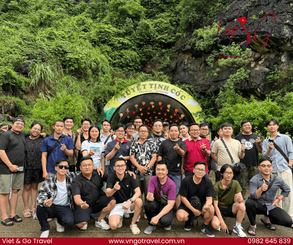 Vẻ đẹp huyền bí của Tuyệt Tình Cốc Ninh Bình trong tour Viet & Go Travel