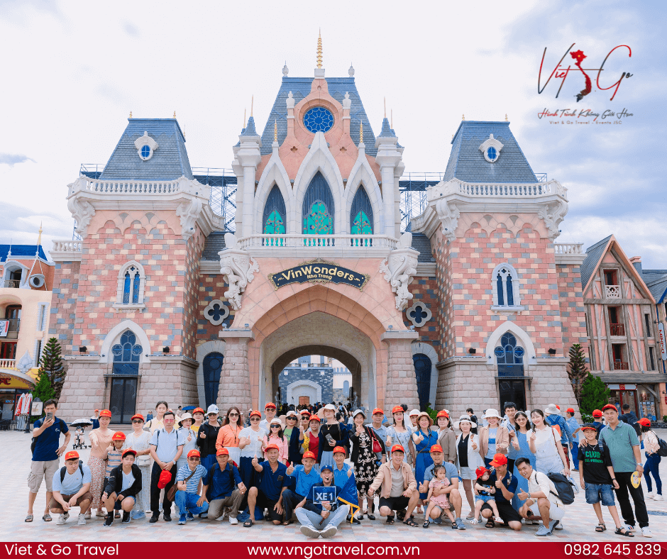 Đoàn khách KHAFEED trải nghiệm VinWonders Nha Trang cùng Viet & Go Travel