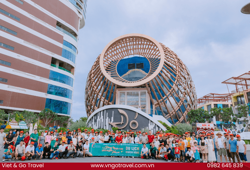 Viet & Go Travel đồng hành cùng KHAFEED trong hội nghị khách hàng 2025