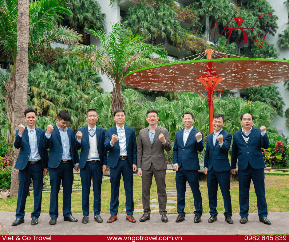 tap-the-nhan-vien-tham-gia-company-trip-flamingo-dai-lai